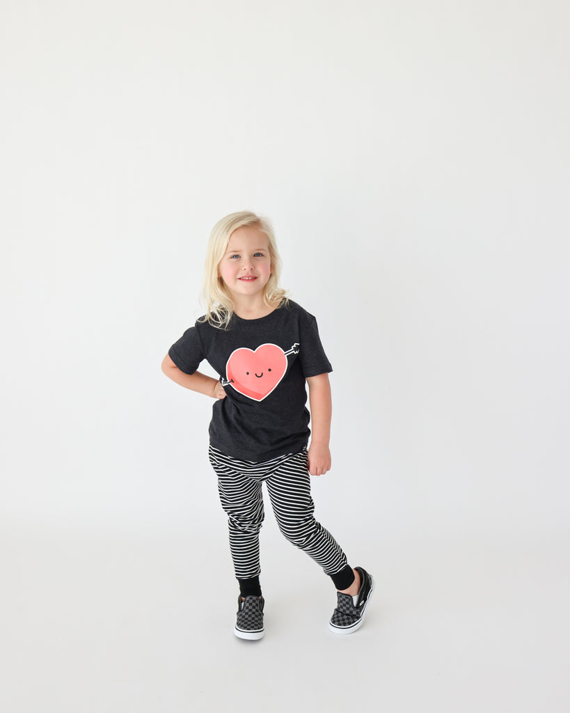 Pink Kawaii Arrow Heart is printed on organic charcoal heather grey t-shirt. Gender Neutral and unisex sizing. Designed in Poland