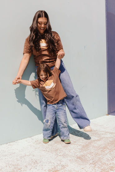 Kawaii S'more T-Shirt Adult - Chocolate