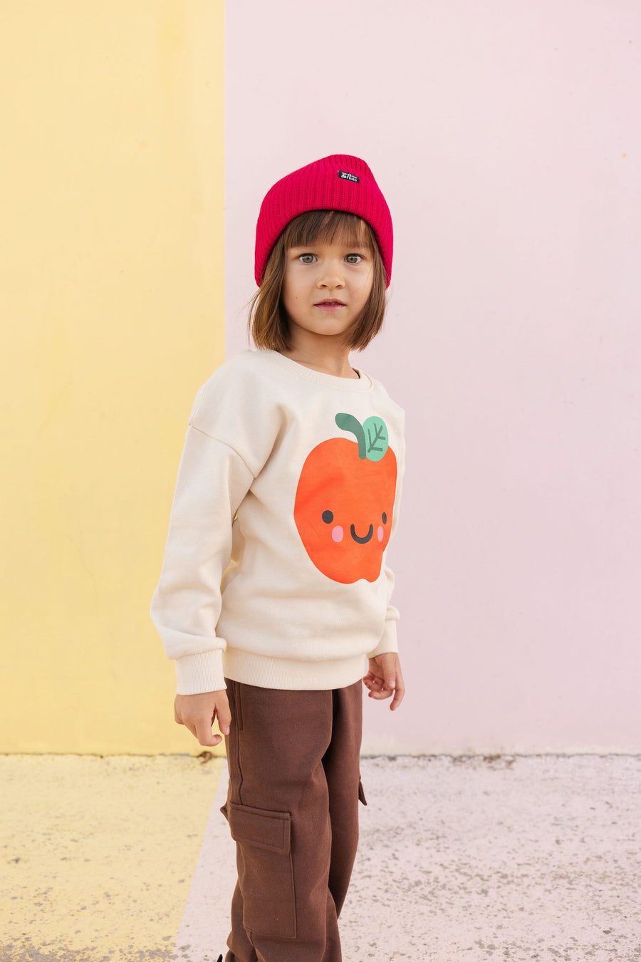 Apple (sweatshirt, joggers, beanie) Bundle
