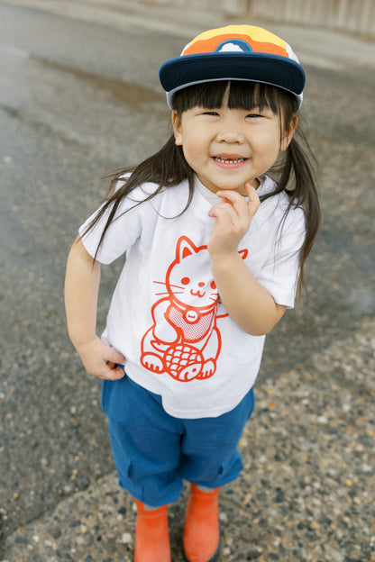 Lucky Cat - Outline - T-shirt