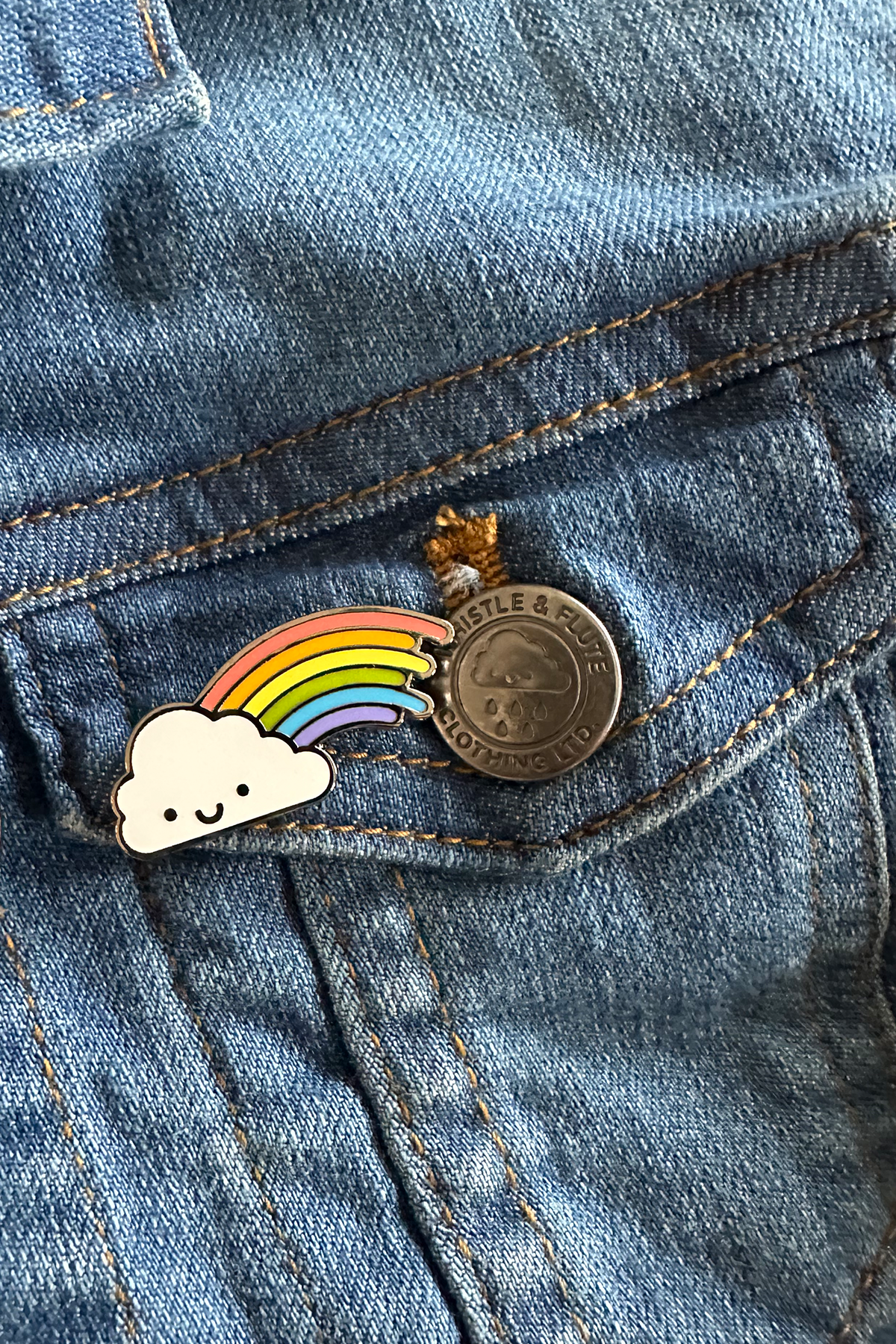 Kawaii Rainbow Enamel Pin